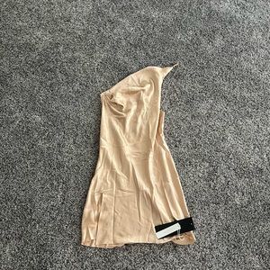 Are You Am I Ninfa Dress